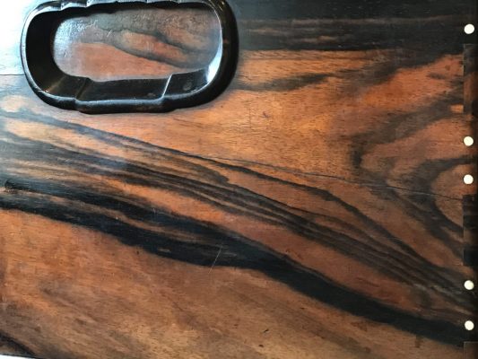 黒柿の関東火鉢 象牙の釘