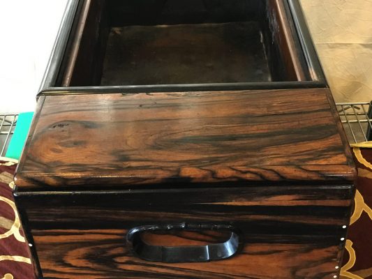 黒柿の関東火鉢 象牙の釘