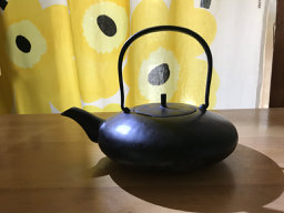 鉄瓶と火鉢