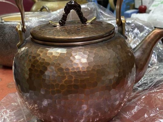長澤製作所さんの作品。銅瓶。