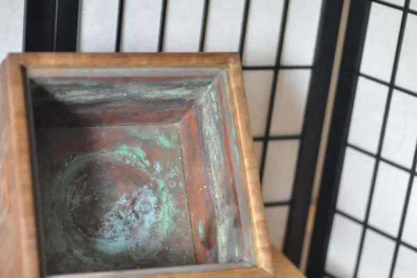 昭和に造られた秋田の桐の火鉢
