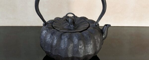 tatara-seitetsu Satetsu Japanese tea iron kettle