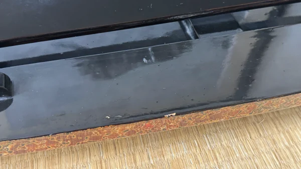 津軽塗りのちゃぶ台
